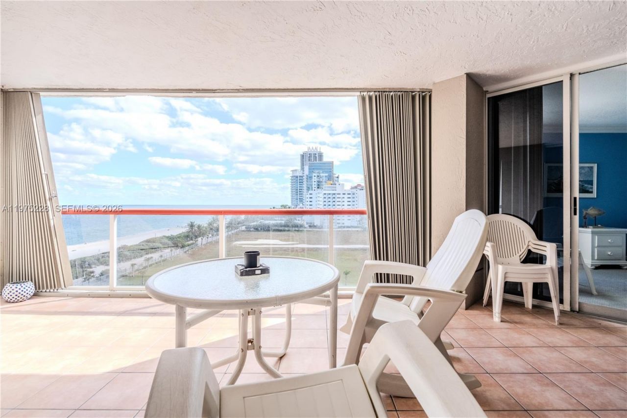 6767 Collins Ave, Unit 706, Miami Beach, FL 33141 Photo