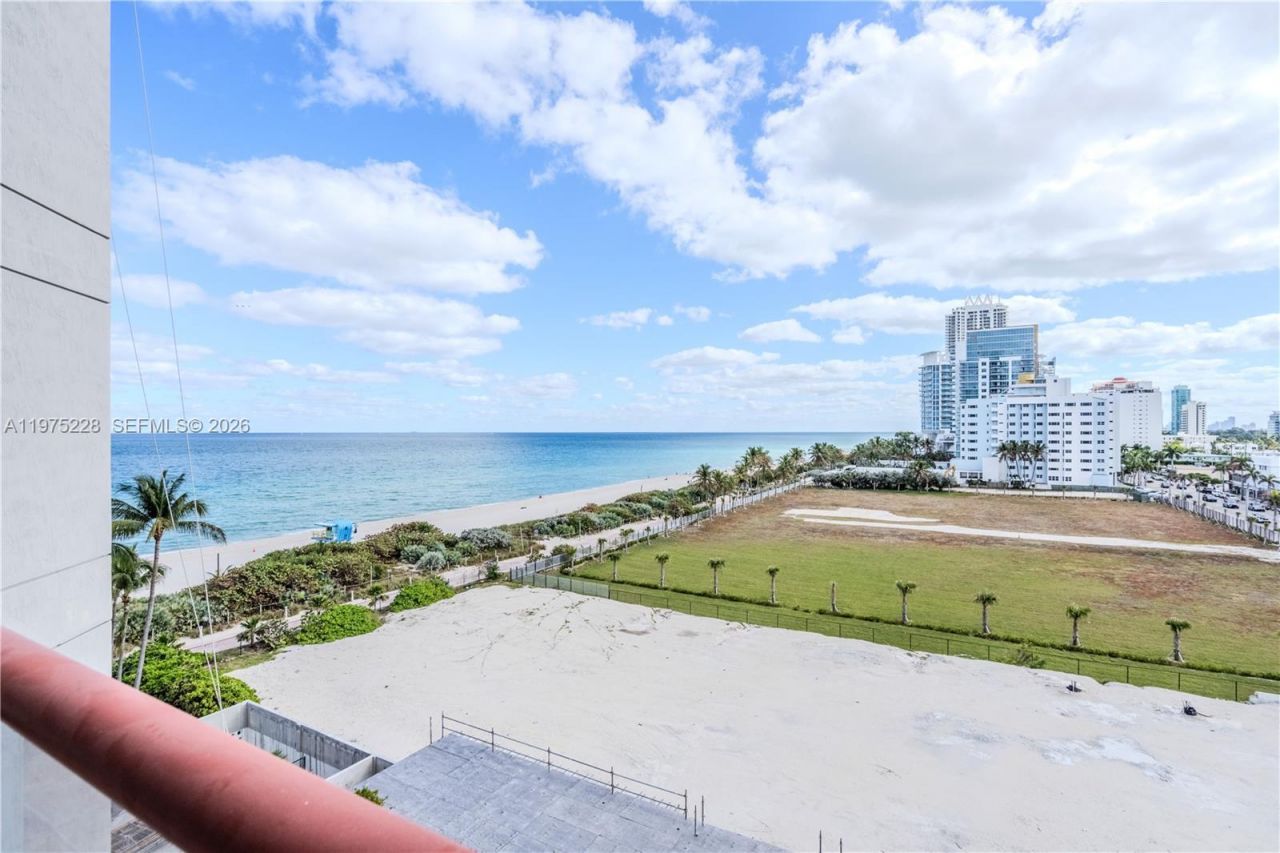 6767 Collins Ave, Unit 706, Miami Beach, FL 33141 Photo