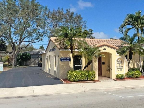 713 E Atlantic Blvd, Pompano Beach, FL 33060