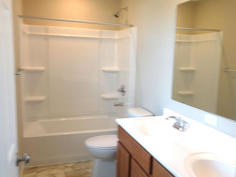 2063 Longmeadow Lane, Batavia, OH 45103 Photo 11