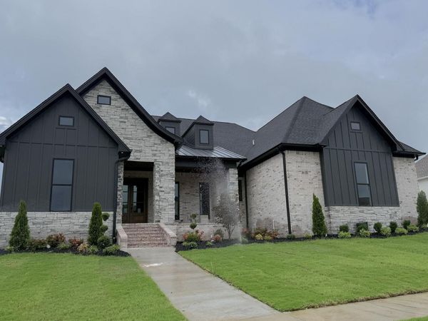 1635 Dolphin Drive, Conway, AR 72034