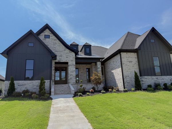 1635 Dolphin Drive, Conway, AR 72034