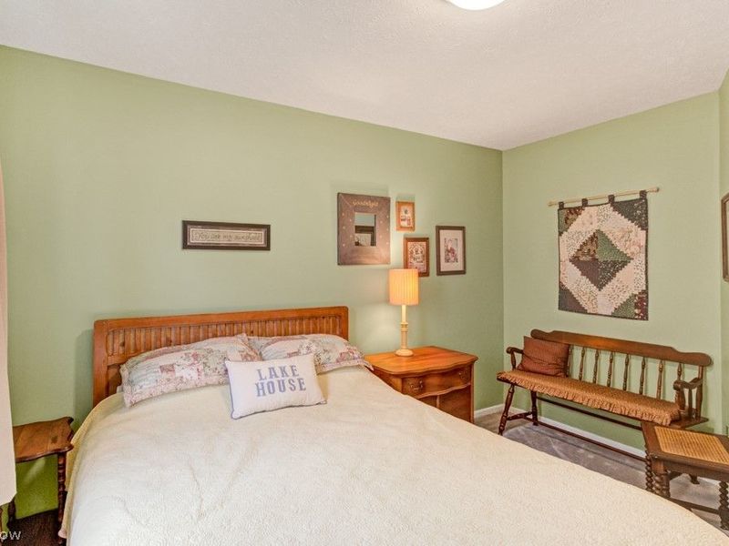 254 W Mohawk Drive , Malvern, OH 44644 Photo 17