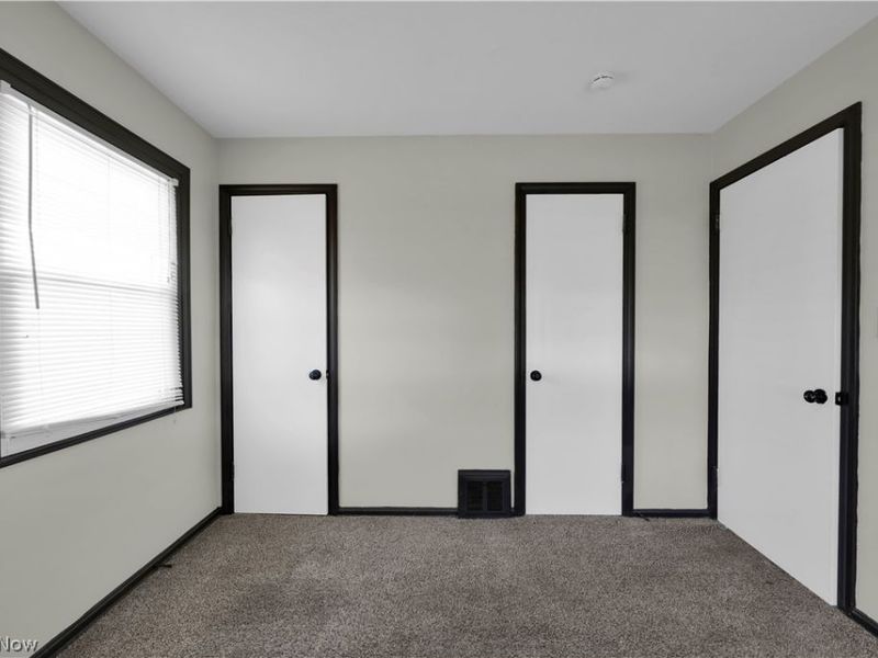 15705 Maplewood Avenue, Maple Heights, OH 44137 Photo 13