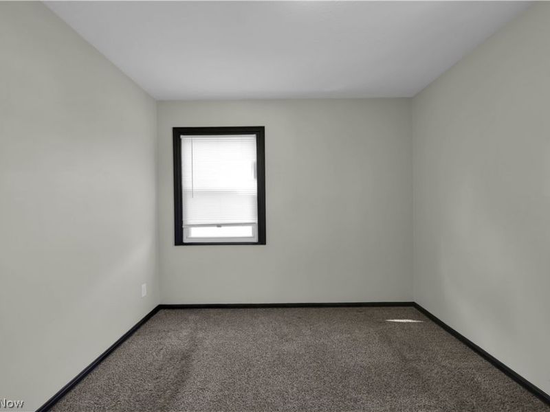 15705 Maplewood Avenue, Maple Heights, OH 44137 Photo 16