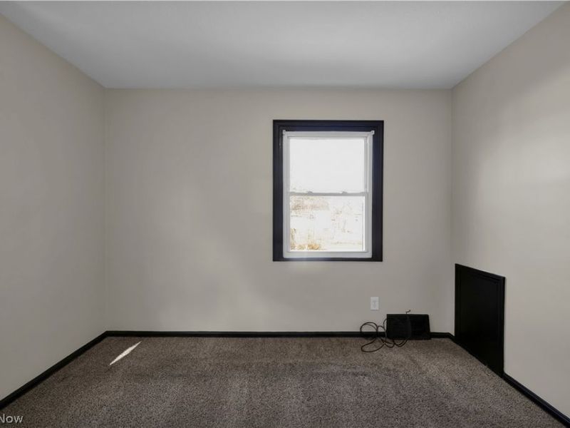 15705 Maplewood Avenue, Maple Heights, OH 44137 Photo 18