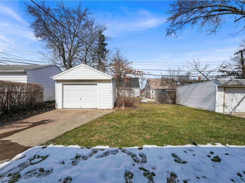 15705 Maplewood Avenue, Maple Heights, OH 44137 Photo 30