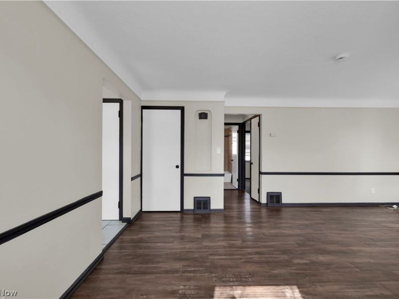 15705 Maplewood Avenue, Maple Heights, OH 44137 Photo 8