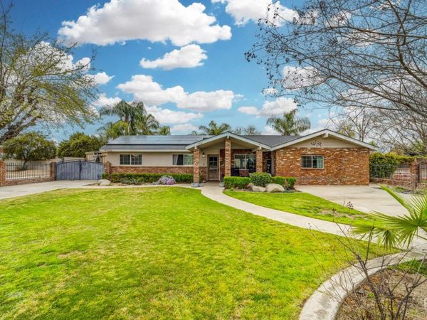 10332 Shellabarger Road, Bakersfield, CA 93312