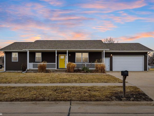 1301 Huron Street, Mediapolis, IA 52637