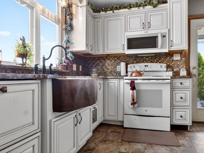 906 N Sugar Street, Celina, OH 45822 Photo 8