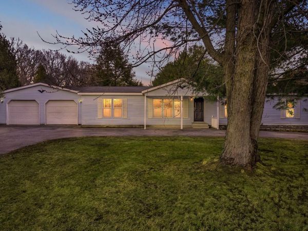 14865 Heritage Drive W, Wheatfield, IN 46392