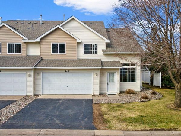 2457 Yellowstone Drive, Unit 116, Hastings, MN 55033