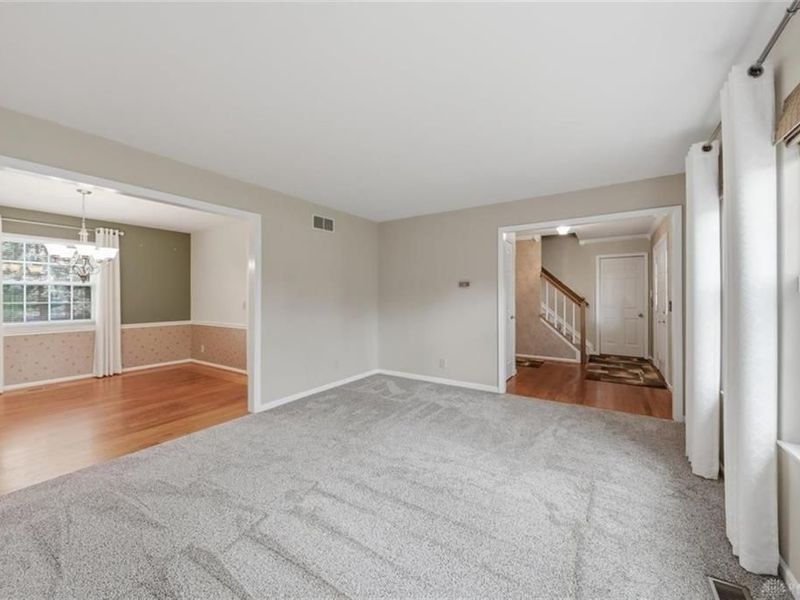 6293 Jessica Court, Liberty Township, OH 45044 Photo 12