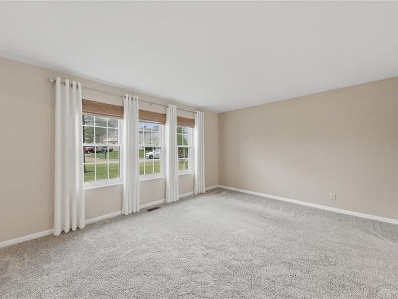 6293 Jessica Court, Liberty Township, OH 45044 Photo 9