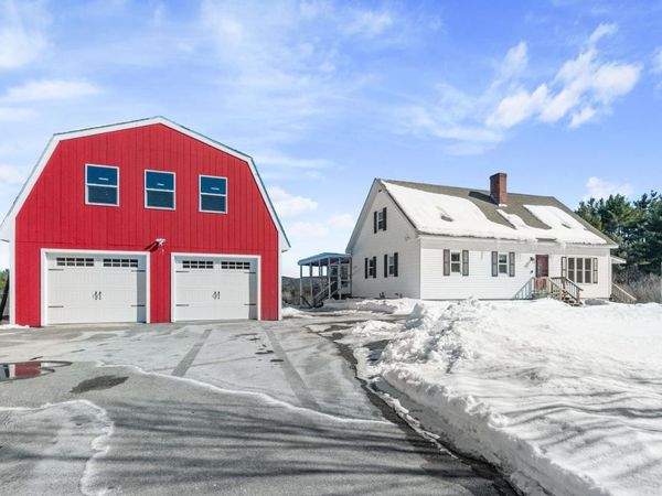 1631 Christian Street, Hartford, VT 05001