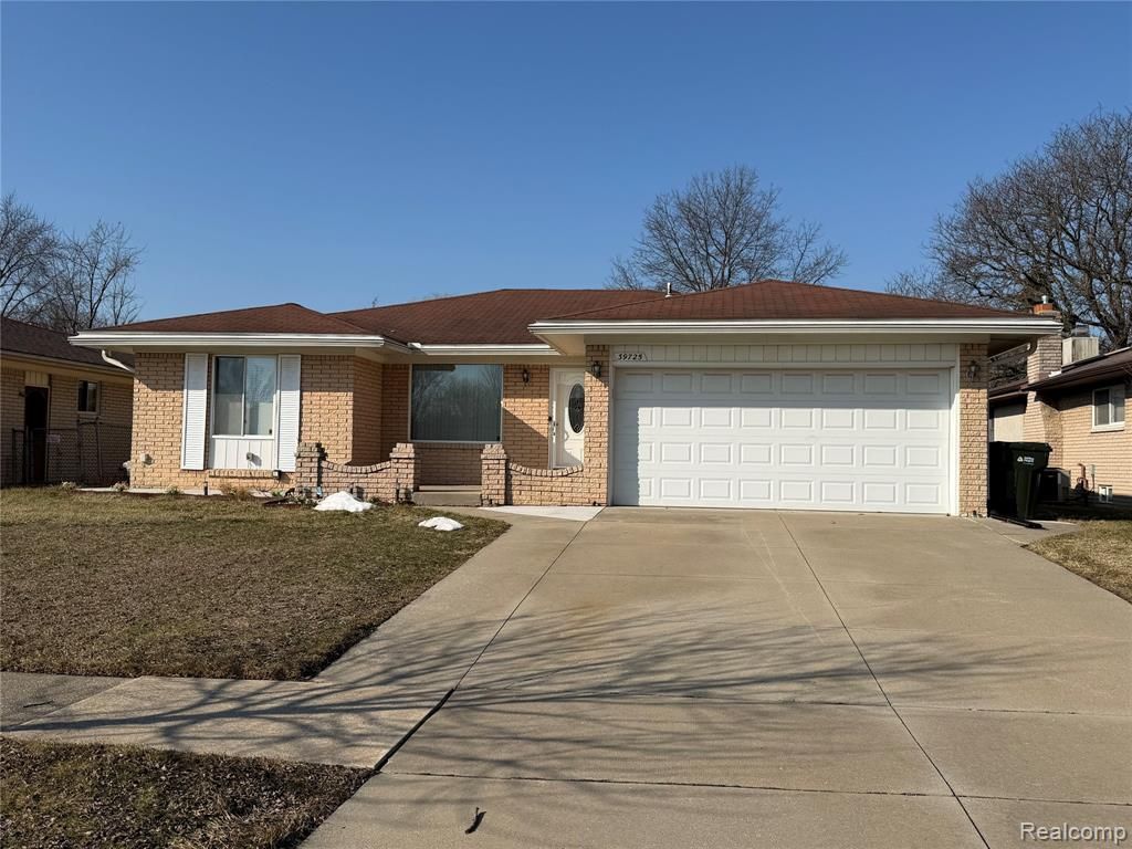 39725 Crystal Drive, Sterling Heights, MI 48310 Main Photo