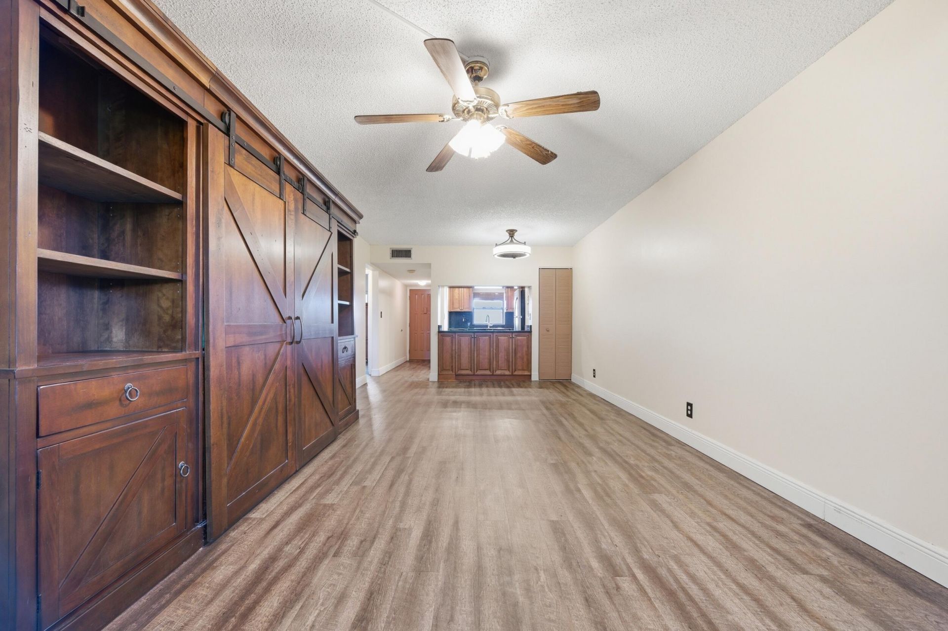 1981 W Woolbright Road, Unit E101, Boynton Beach, FL 33426 Photo