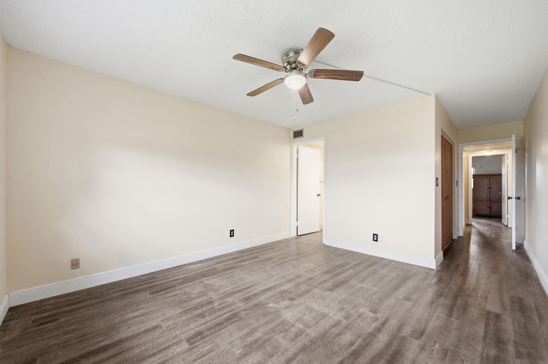 1981 W Woolbright Road, Unit E101, Boynton Beach, FL 33426 Photo