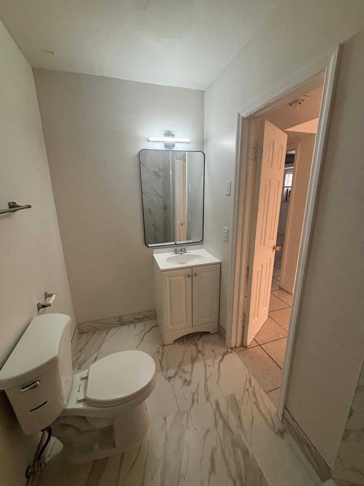 5050 SW 40th Avenue, Unit 4, Dania Beach, FL 33314 Photo