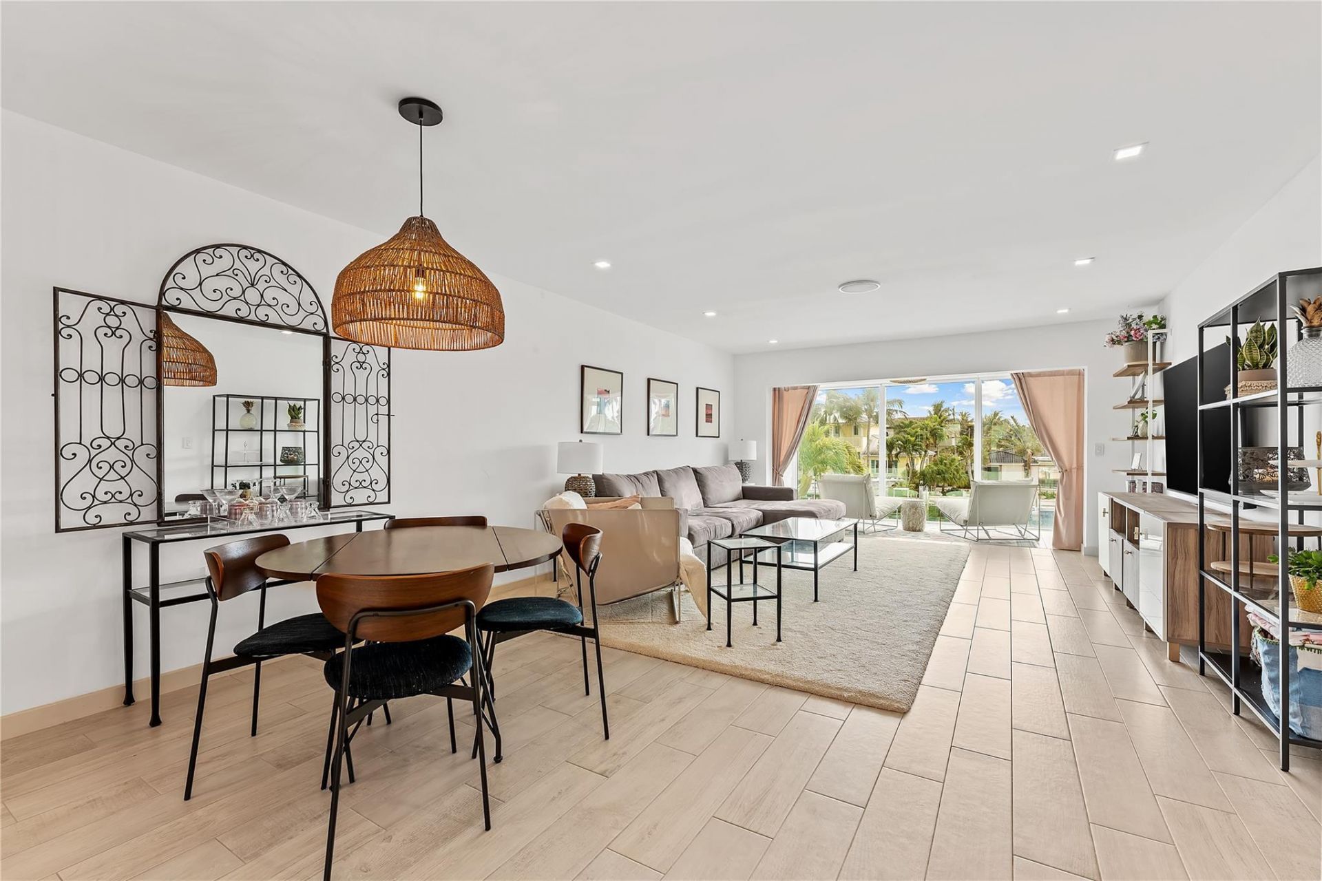 2400 NE 36th Street, Unit 12, Lighthouse Point, FL 33064 Photo