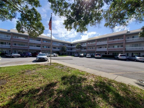 2461 RHODESIAN DRIVE , Unit 19, CLEARWATER, FL 33763