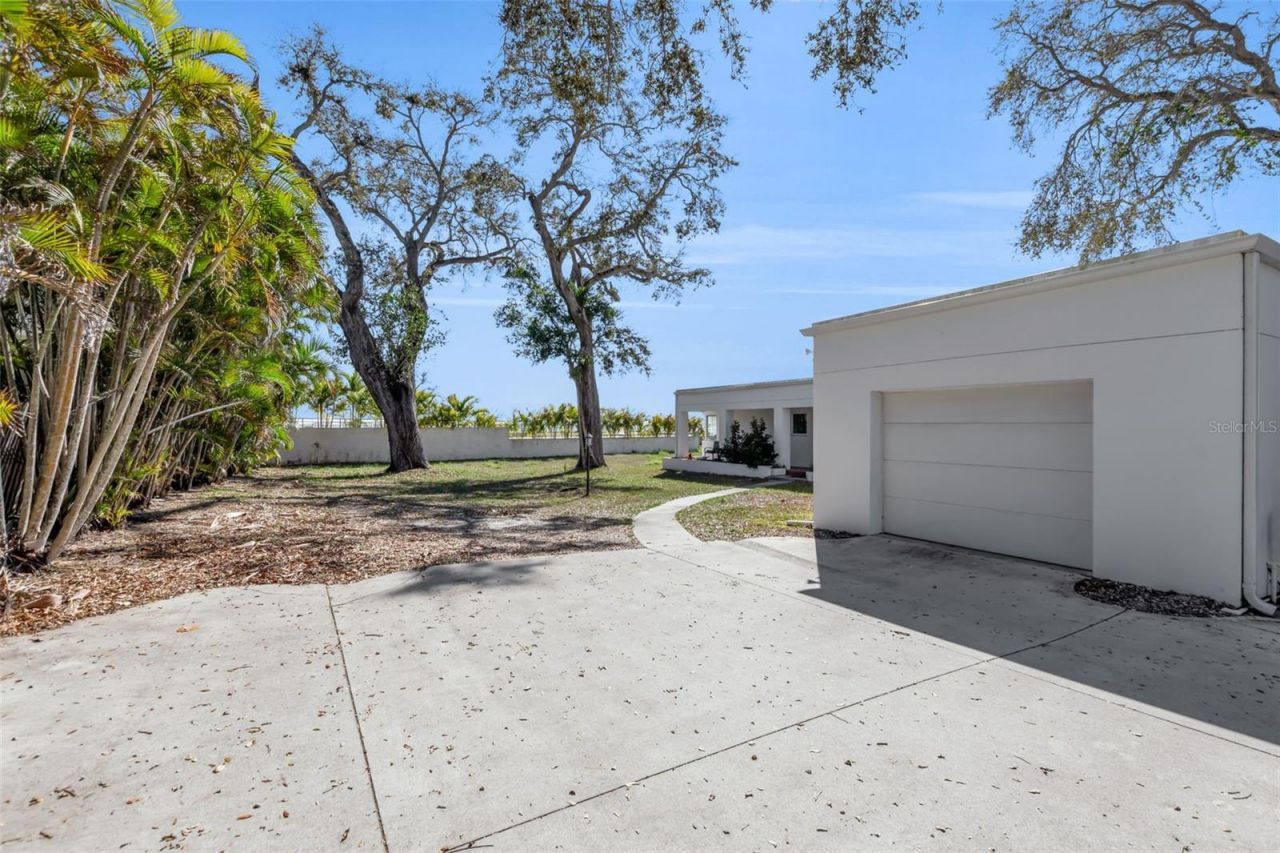 820 Indian Beach Drive, Sarasota, FL 34234 Photo