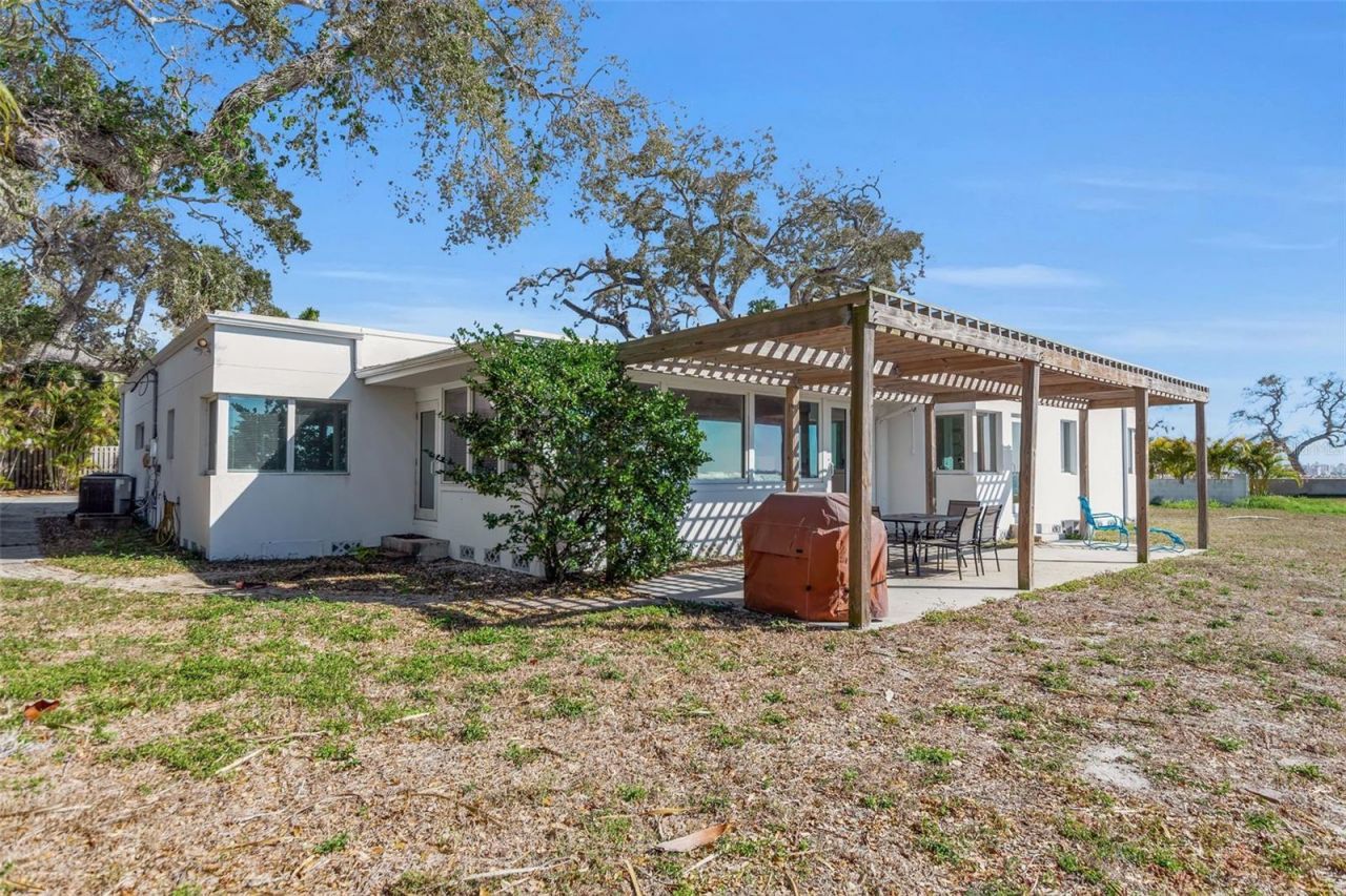 820 Indian Beach Drive, Sarasota, FL 34234 Photo