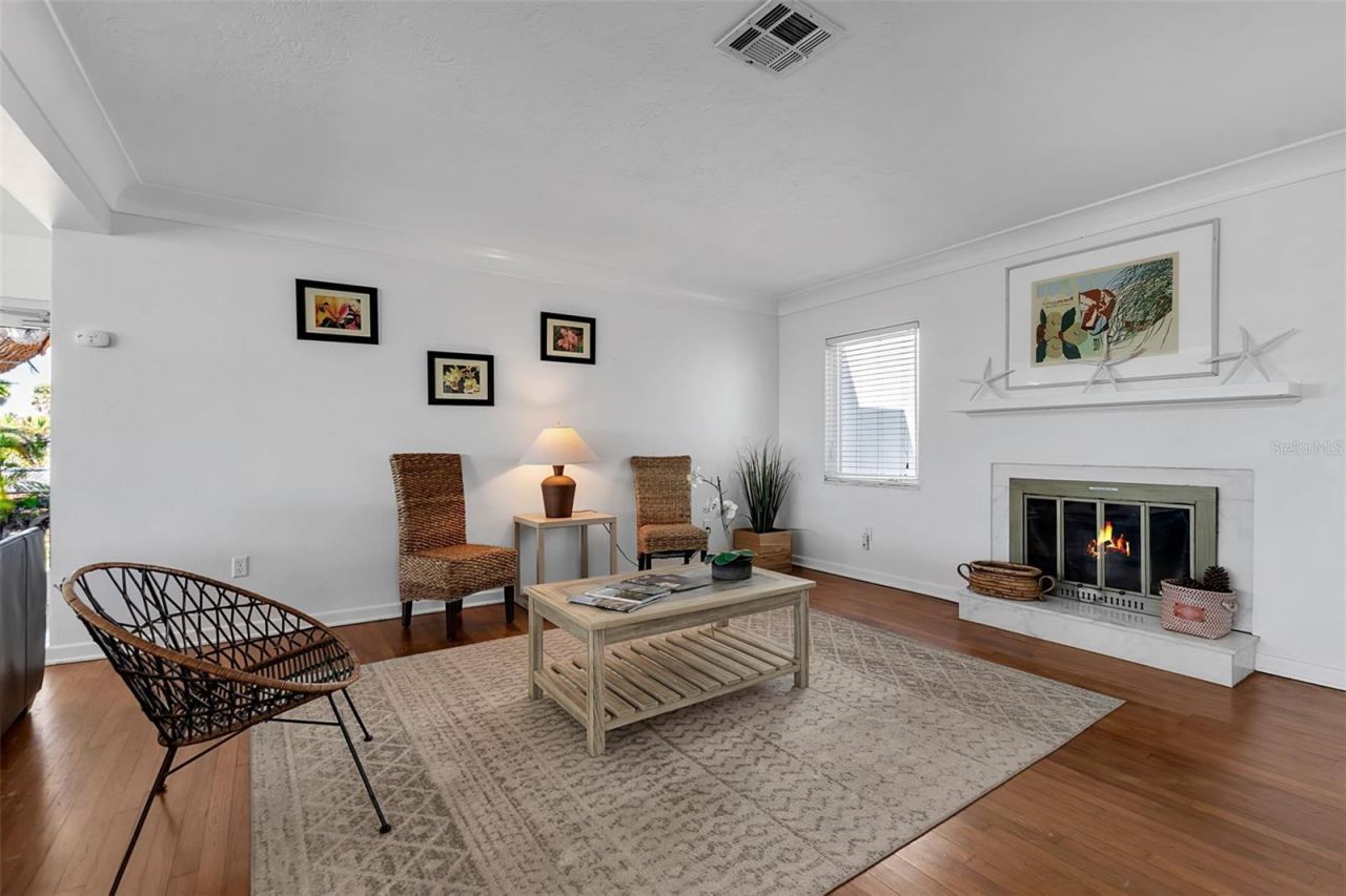 820 Indian Beach Drive, Sarasota, FL 34234 Photo