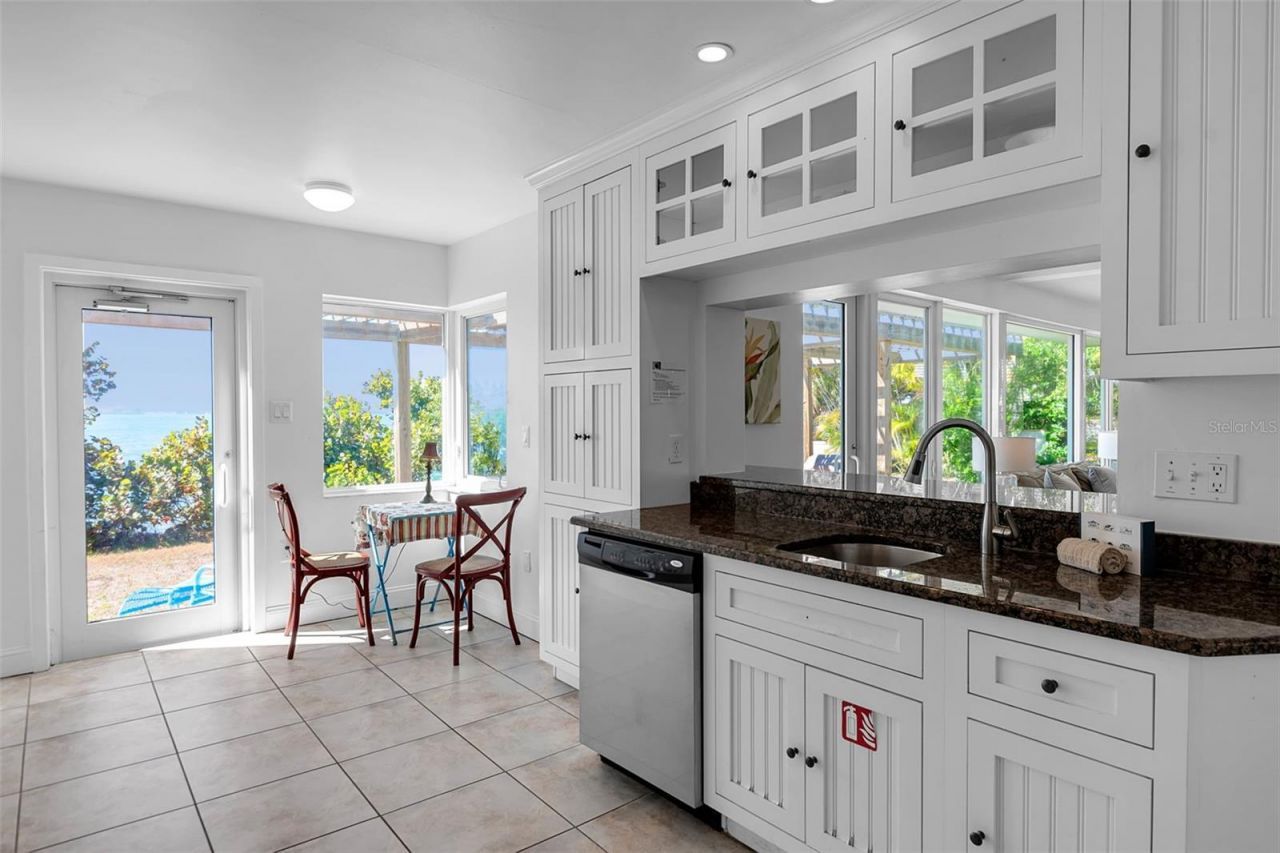 820 Indian Beach Drive, Sarasota, FL 34234 Photo