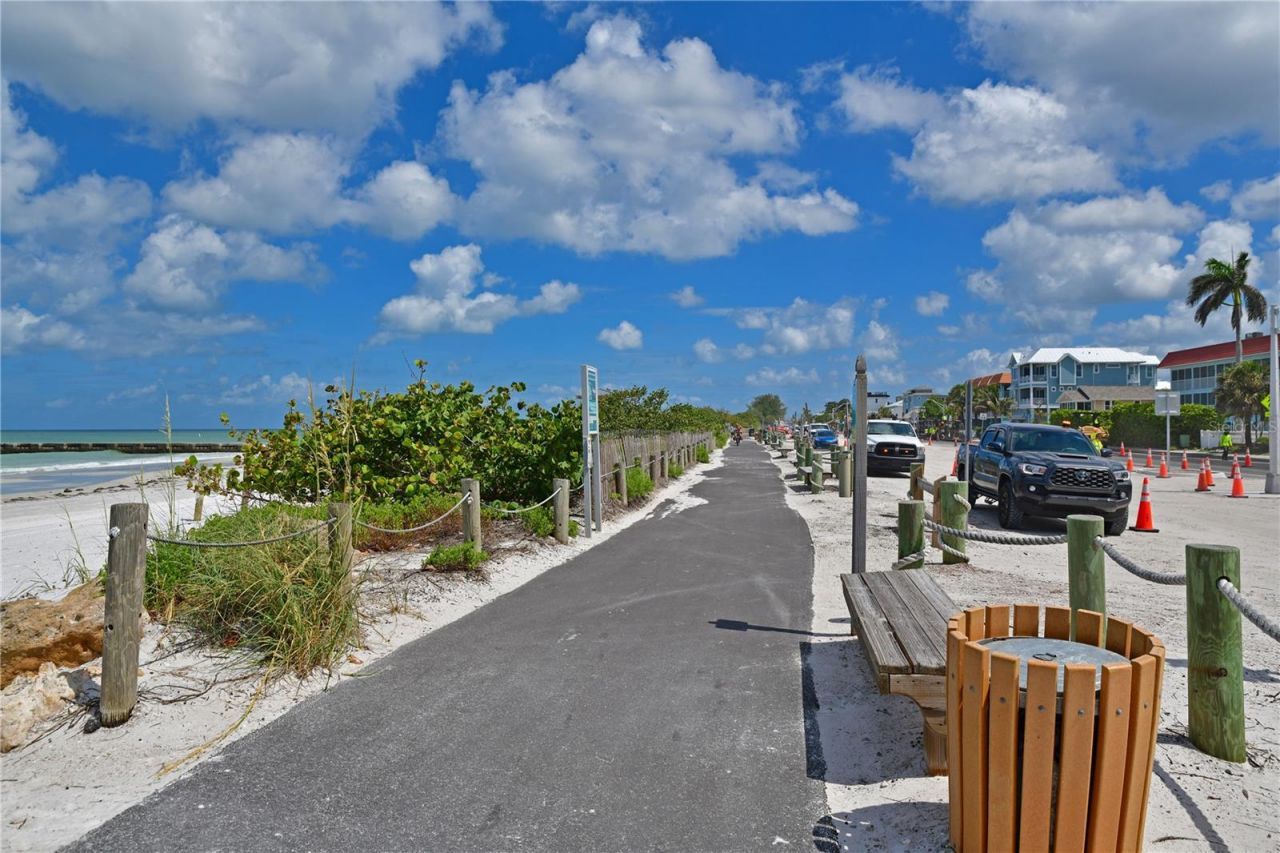 216 Gladiolus Street, Anna Maria, FL 34216 Photo