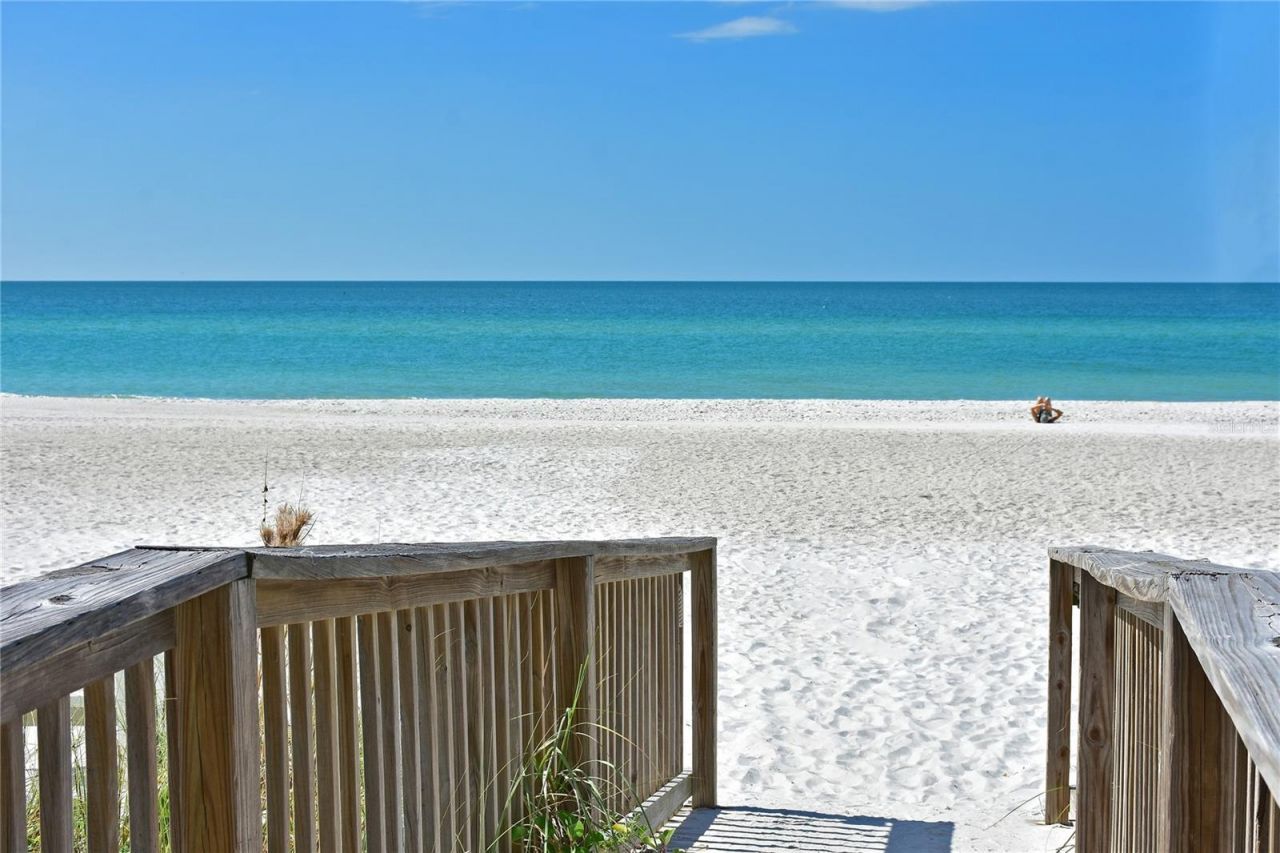 216 Gladiolus Street, Anna Maria, FL 34216 Photo