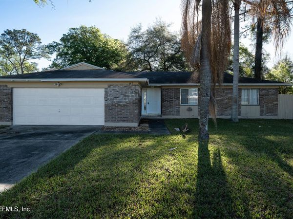 147 KNIGHT BOXX Road, Middleburg, FL 32068