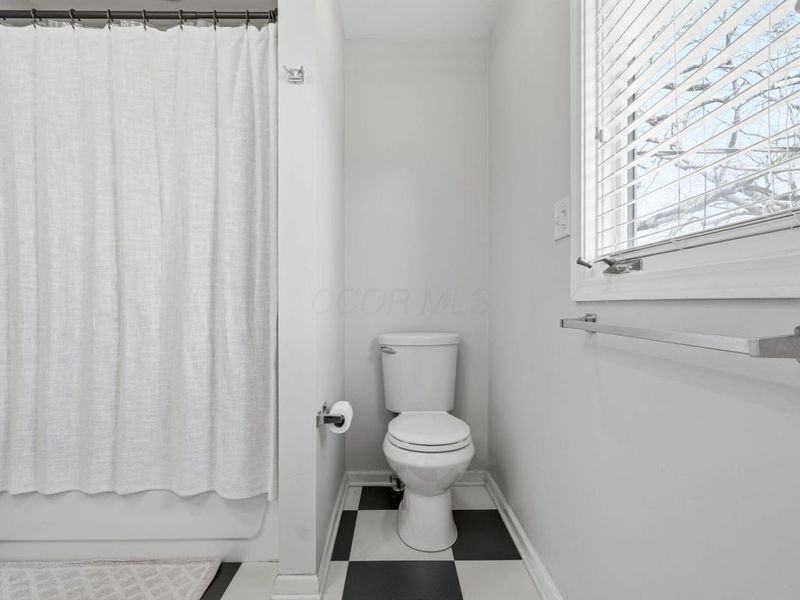 52 N Ardmore Road, Columbus, OH 43209 Photo 44