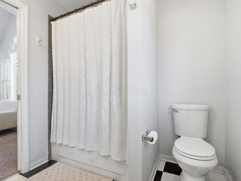 52 N Ardmore Road, Columbus, OH 43209 Photo 47