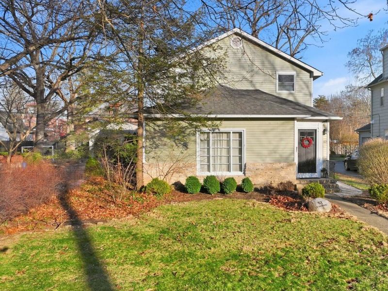 52 N Ardmore Road, Columbus, OH 43209 Photo 5