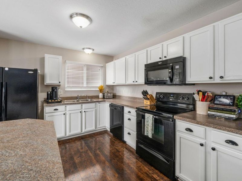 5018 Grimm Drive, Lockbourne, OH 43137 Photo 14