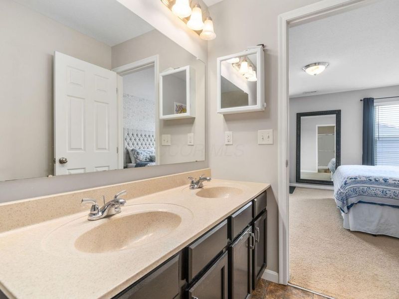 5018 Grimm Drive, Lockbourne, OH 43137 Photo 36