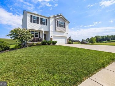 4300 BRENT DRIVE , SPRING GROVE, PA 17362