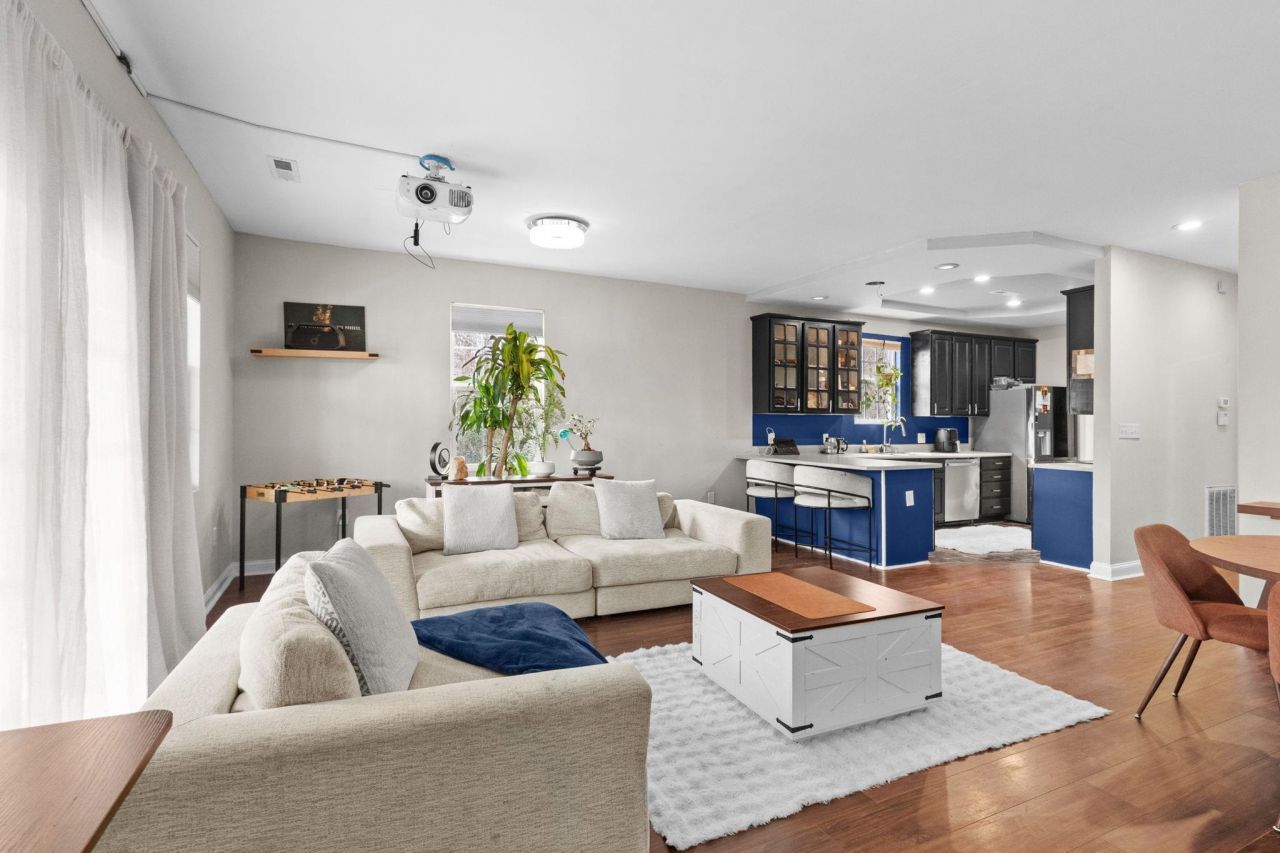 3704 Chapel Ln. Photo 11