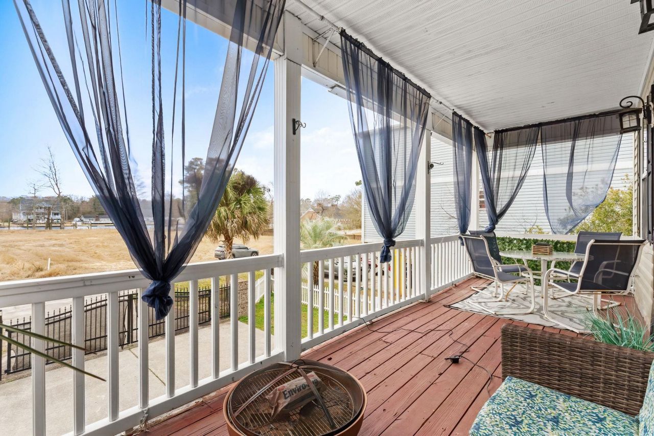 3704 Chapel Ln. Photo 13