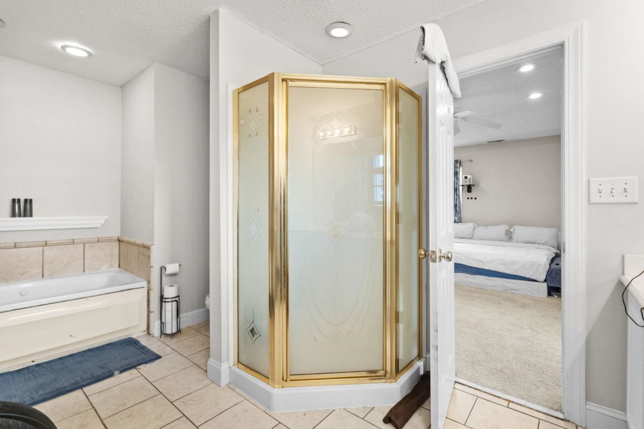 3704 Chapel Ln. Photo 21