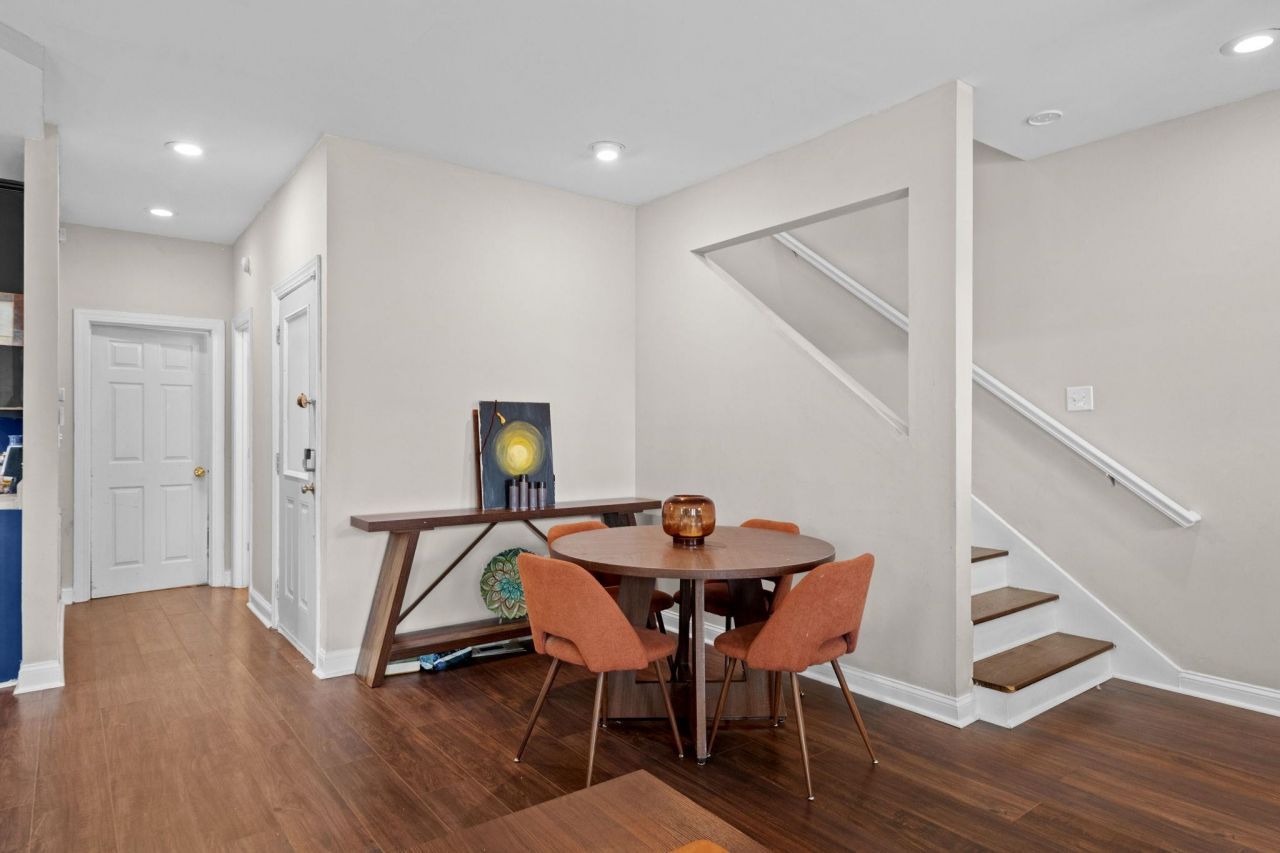 3704 Chapel Ln. Photo 9