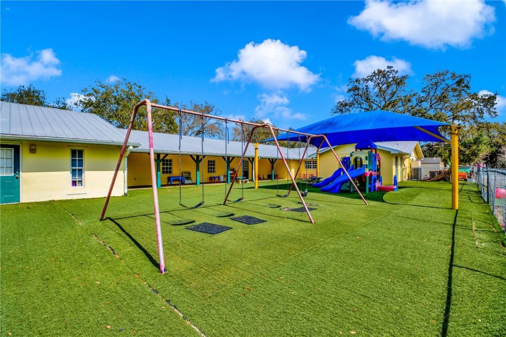 1285 6th Avenue, Vero Beach, FL 32960 Photo