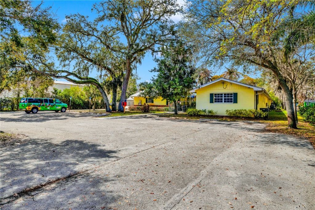 1285 6th Avenue, Vero Beach, FL 32960 Photo