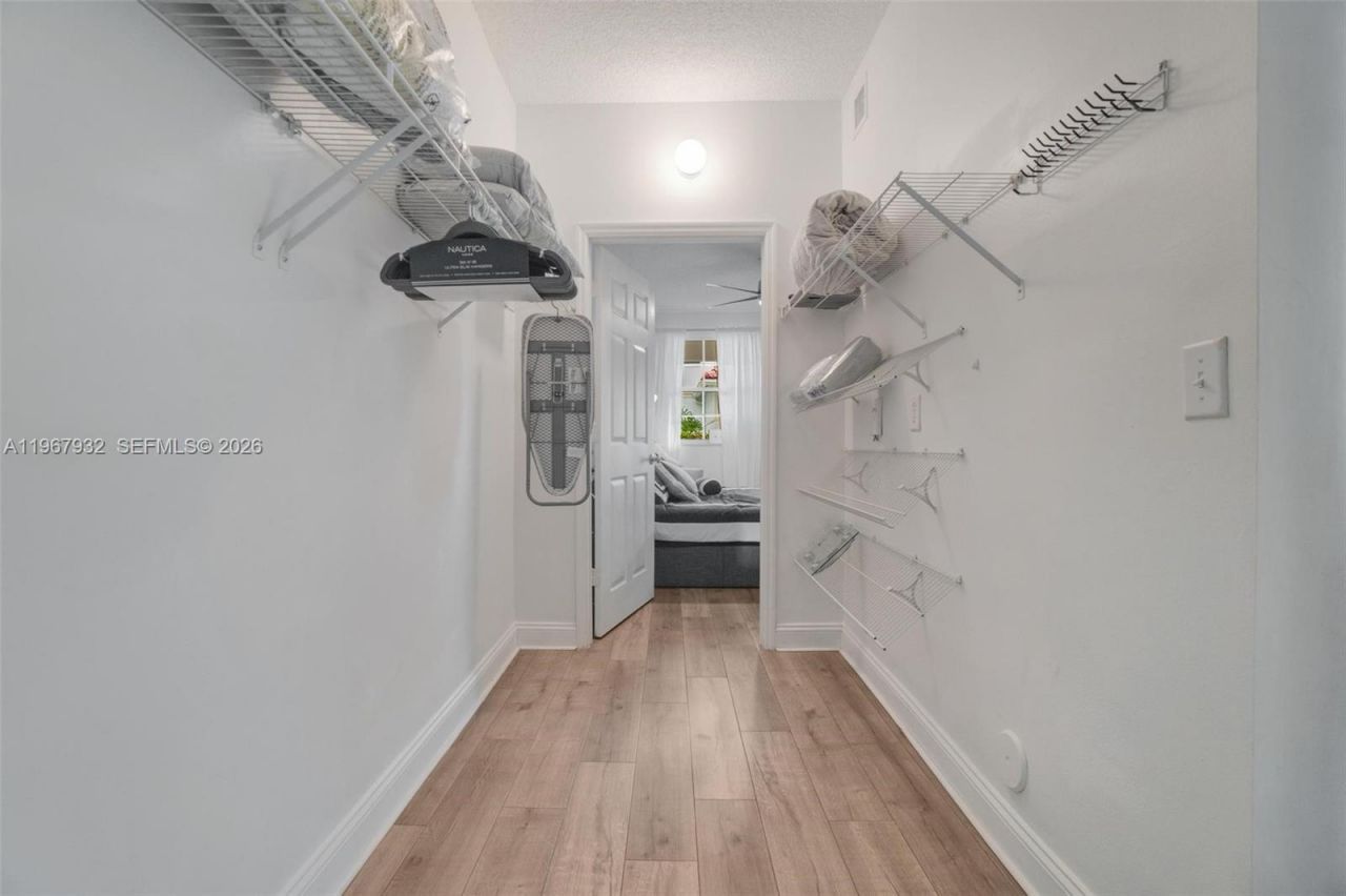3145 NE 184th St, Unit 5102, Aventura, FL 33160 Photo