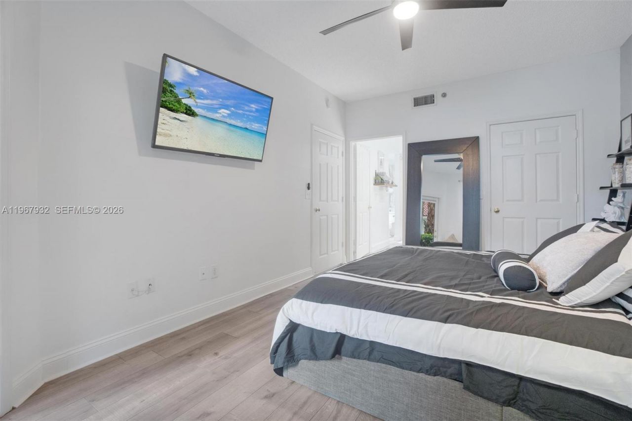 3145 NE 184th St, Unit 5102, Aventura, FL 33160 Photo