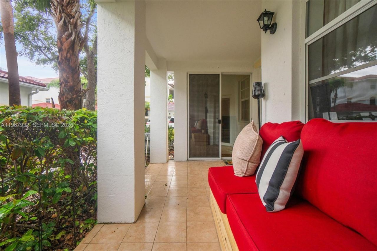 3145 NE 184th St, Unit 5102, Aventura, FL 33160 Photo