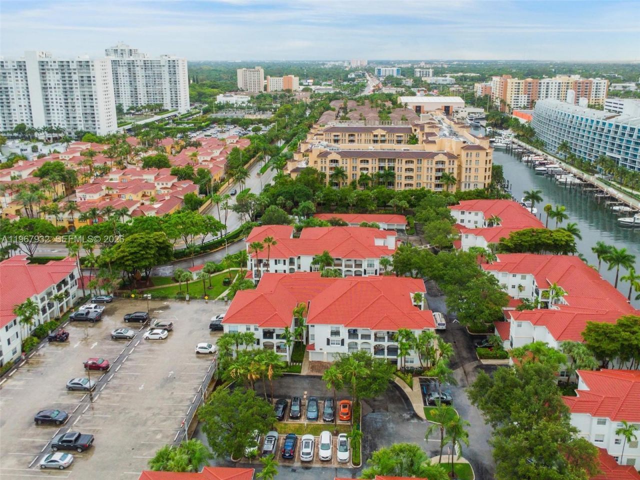 3145 NE 184th St, Unit 5102, Aventura, FL 33160 Photo