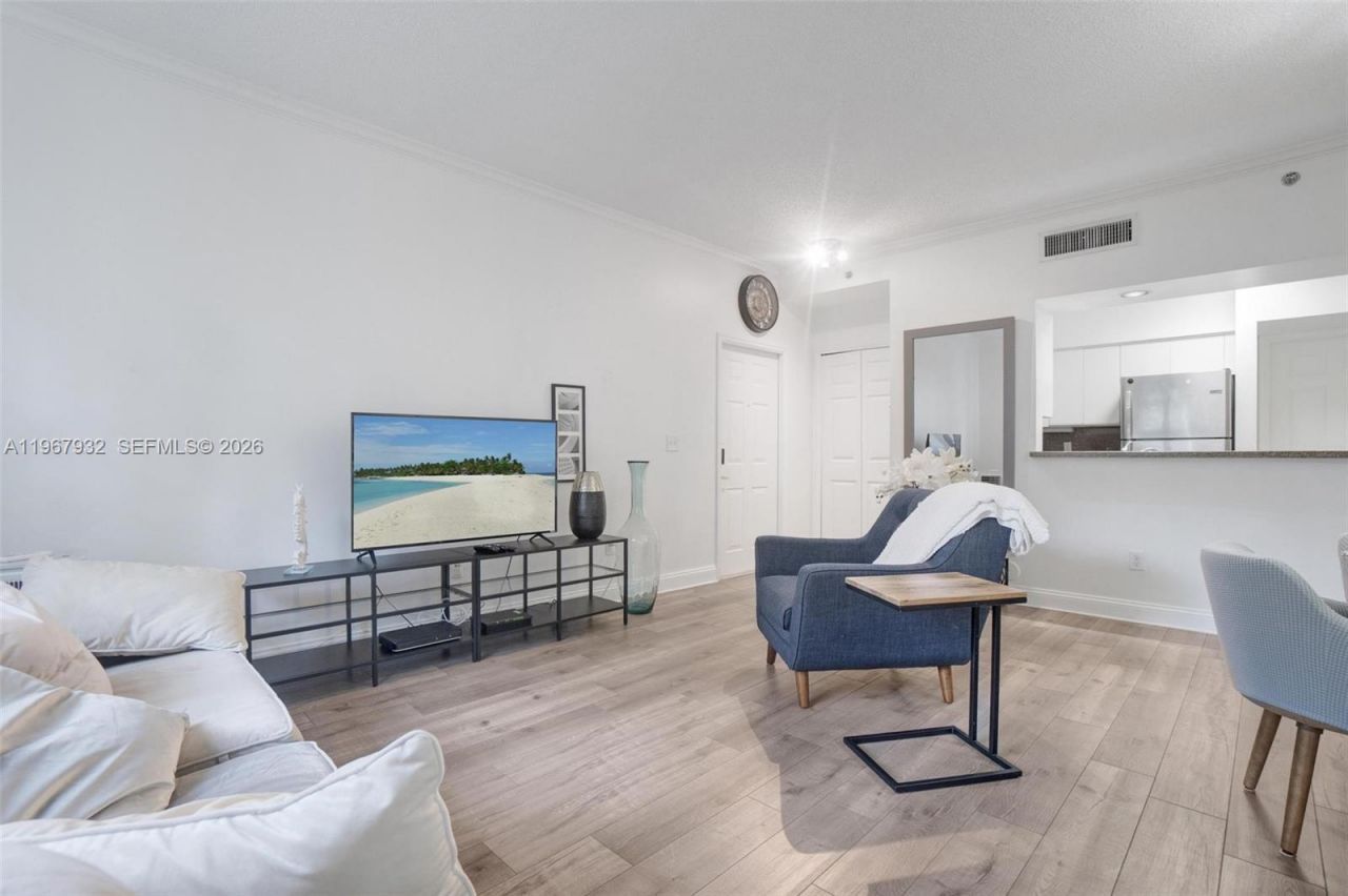3145 NE 184th St, Unit 5102, Aventura, FL 33160 Photo